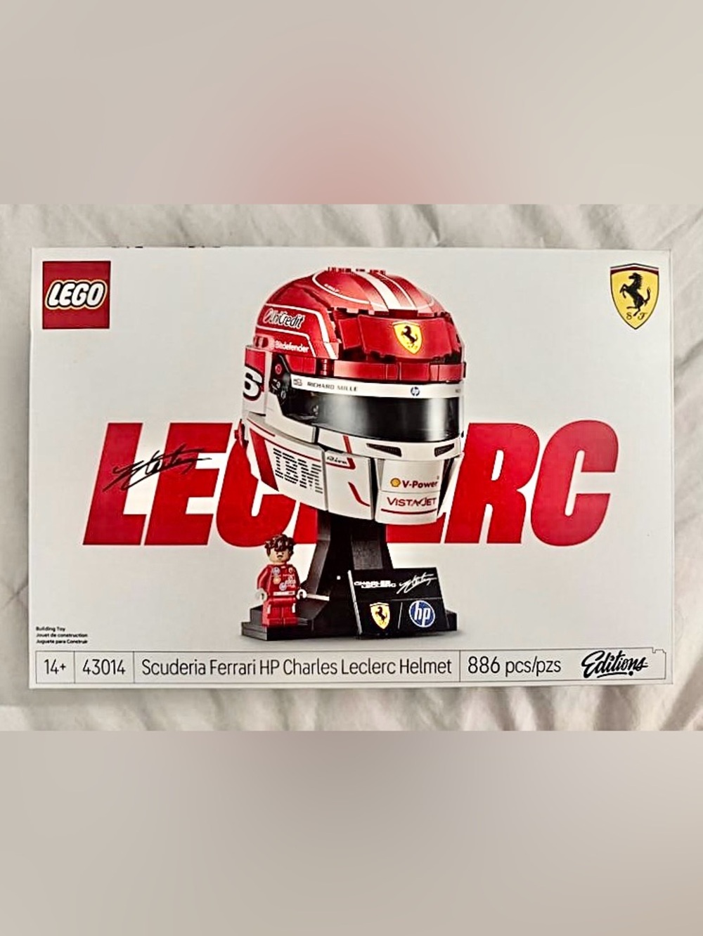 LEGO Editions Scuderia Ferrari HP Charles Leclerc Helmet